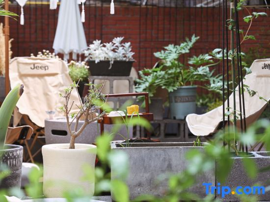Xiangli Xiaozhu · Western-style Boutique Homestay (Five Avenue Minyuan)