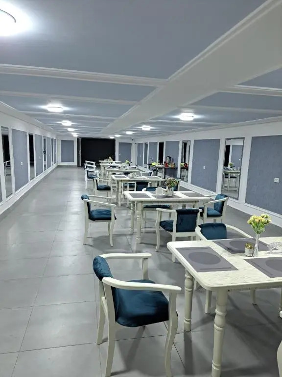 LIANALI HOTEL