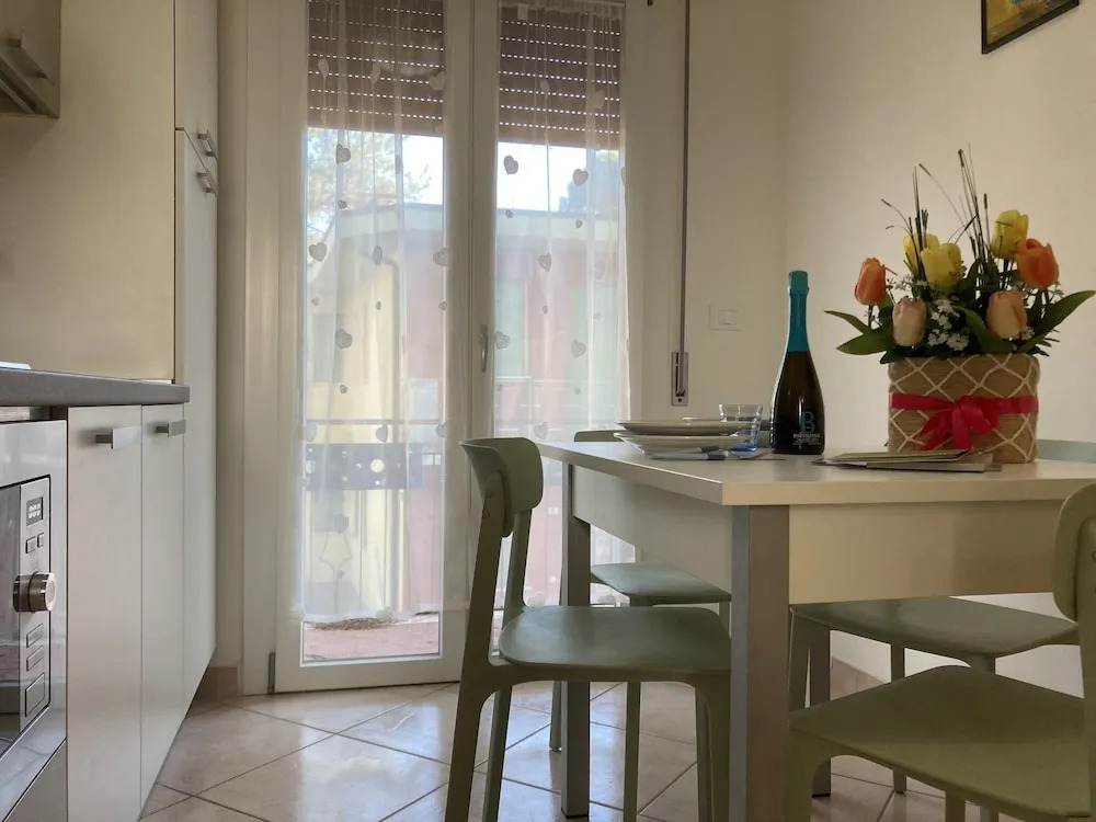 Cozy Apartment Close to the Beach