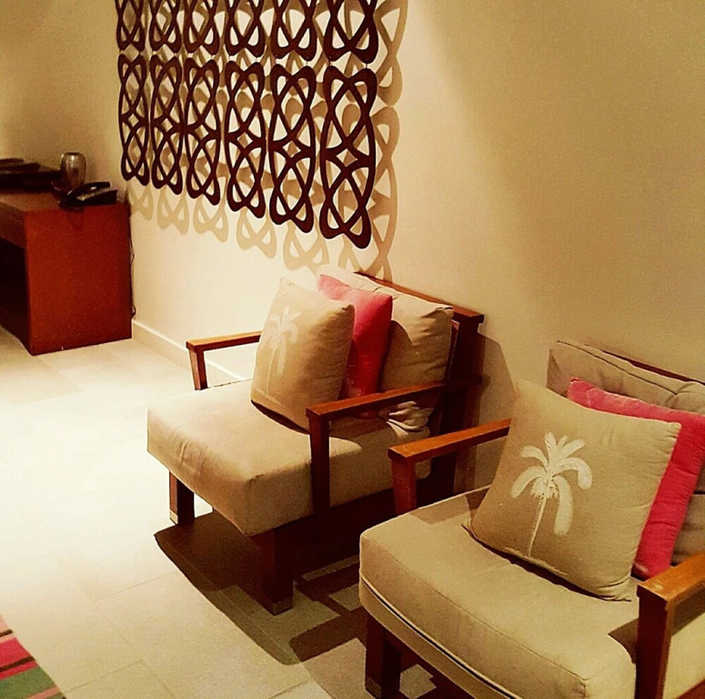 Temple 121 Modern Spacious Palm Cove 2 Brm 2 Bth Resort Apartment With Courtyard