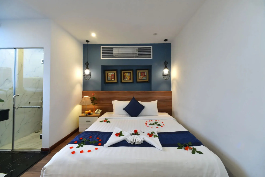 Hanoi Eternity Hotel