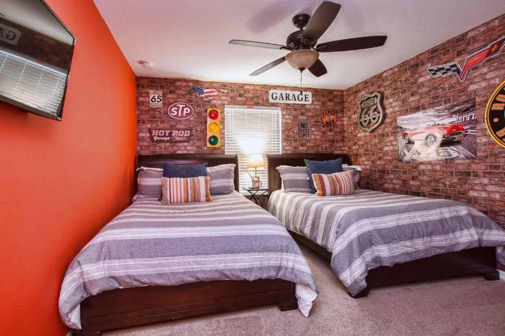 Paradise Palms- 4 Bed Townhome W/splashpool-3250pp 4 Bedroom Townhouse by Redawning