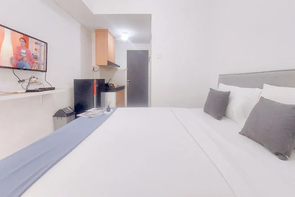 Restful and Tidy Studio at Serpong Garden Apartment