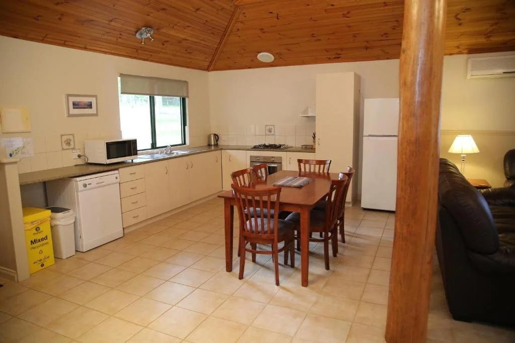 Bushy Lake Chalets