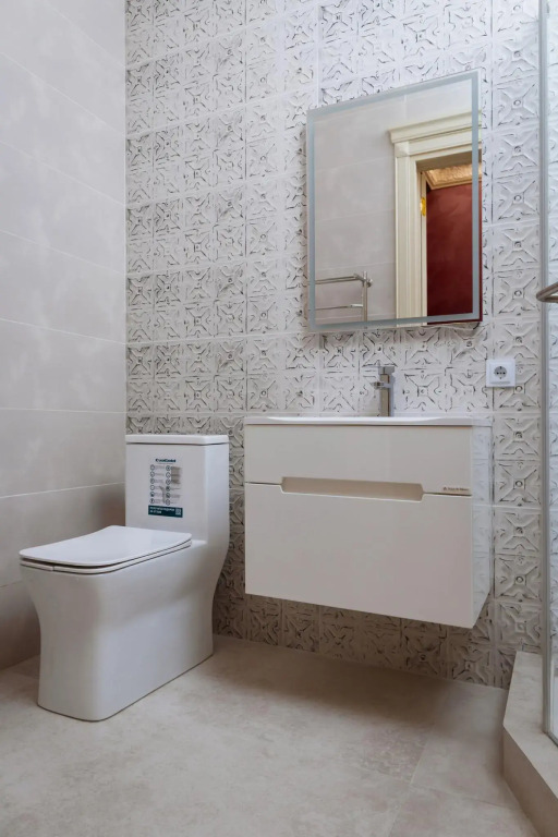 Двухместный люкс (двуспальная кровать) в Skyline Plaza Hotel