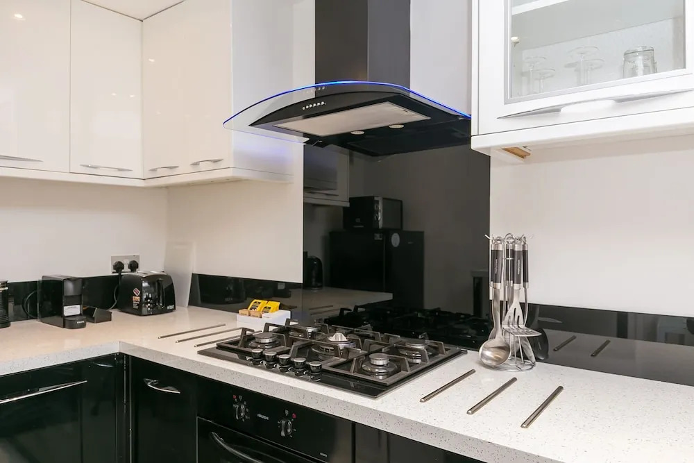 Luxury Croydon Apartment
