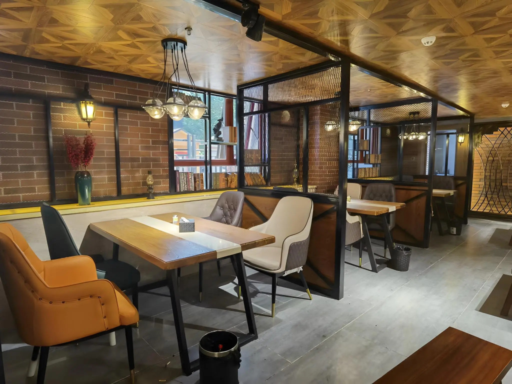 James Joyce Coffetel Hotel (Beijing International Trade Sihuidong Subway Station Branch)