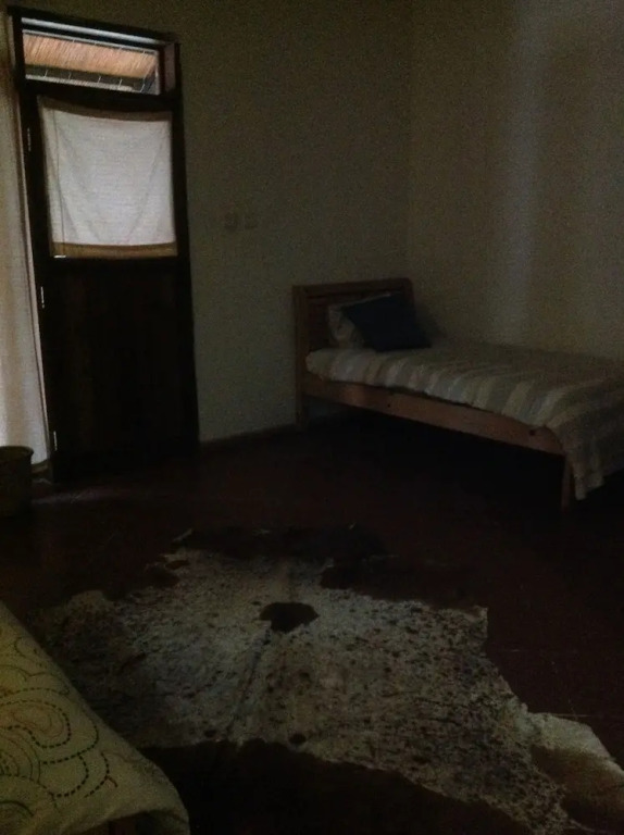 Livingstone Guest Farm - Hostel