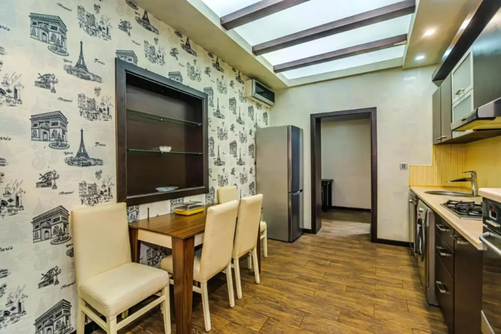 Lacasa Nizami Street Inn Hotel