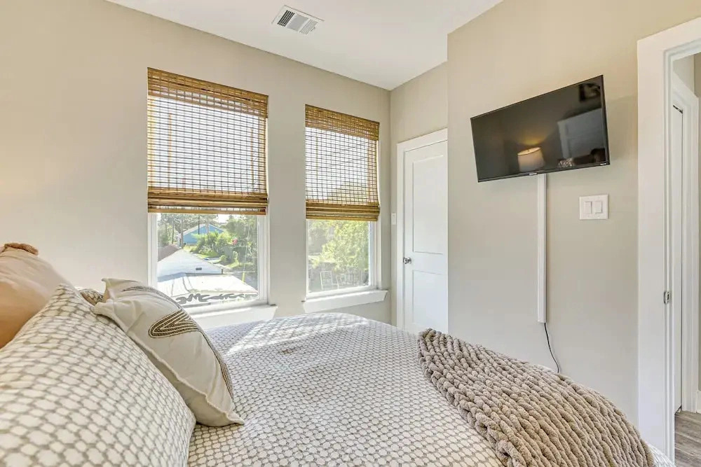 1 Mi to Galveston Beach, Seawall: New Tiny Home