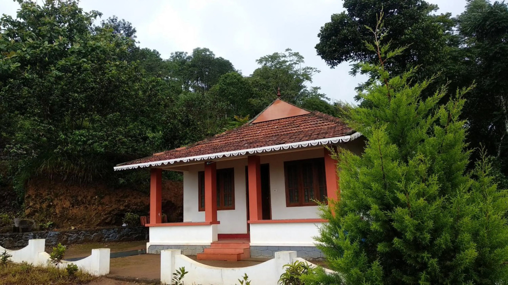 Verdant Vagamon Cottage