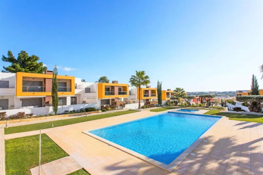Poolside Albufeira Apartment by Ideal Homes