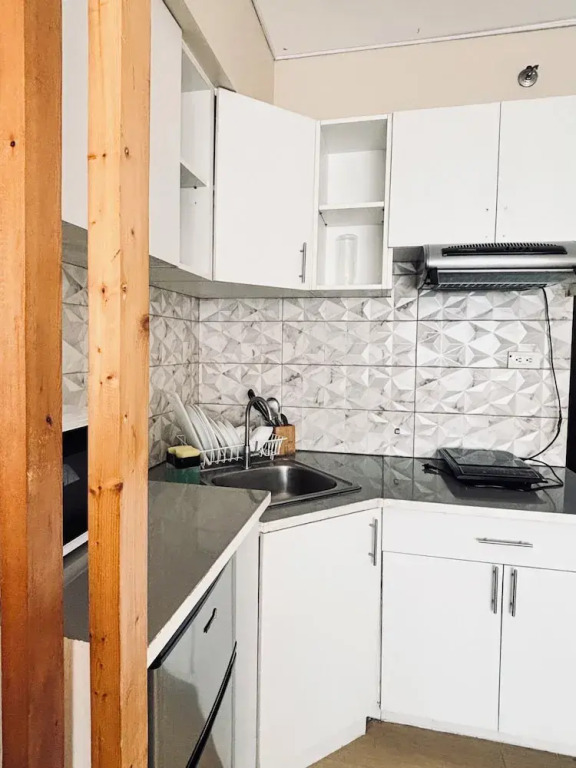 A Tranquil Hideaway in the City 332
