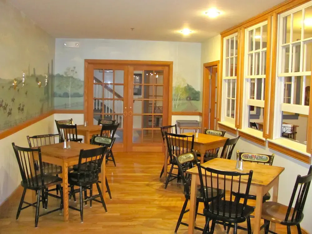 Oak Valley Inn and Suites