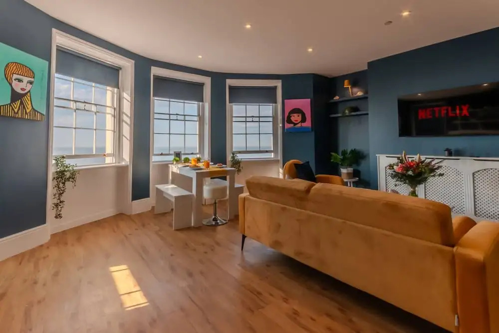 Stunning Sea View Georgian Retreat by Adliv