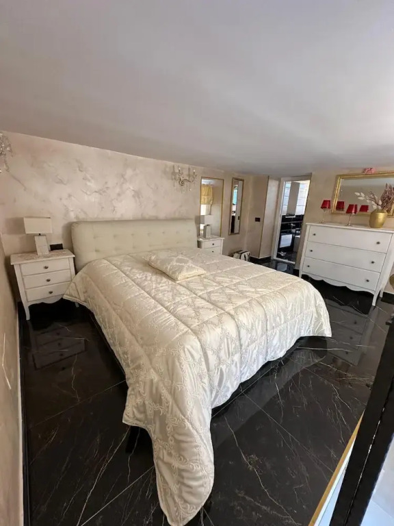 Luxury Apartment in Vomero