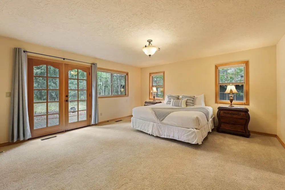 4 Tan Oak Lane 5 Bedroom Home