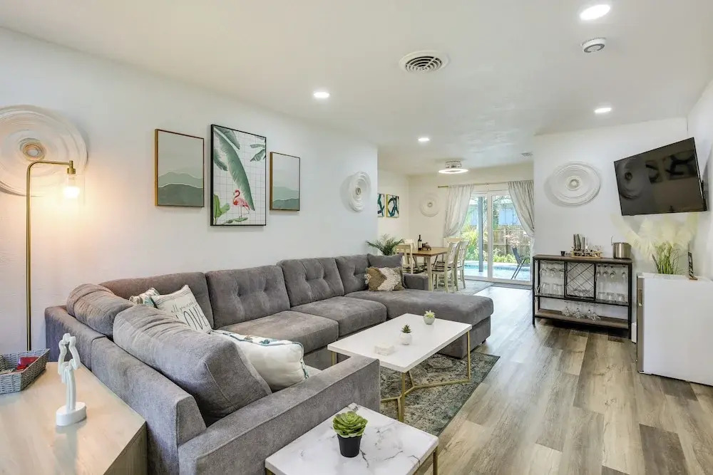 Heated Pool & Backyard Oasis in Pompano Beach!