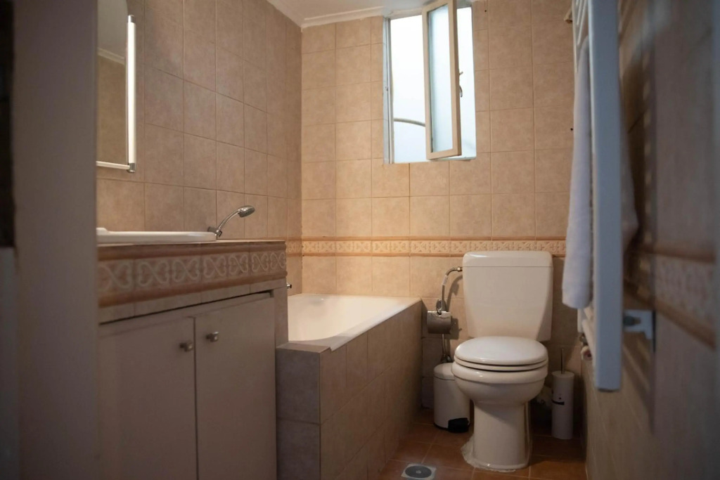 Roof garden apartment near Piraeus port & metro st