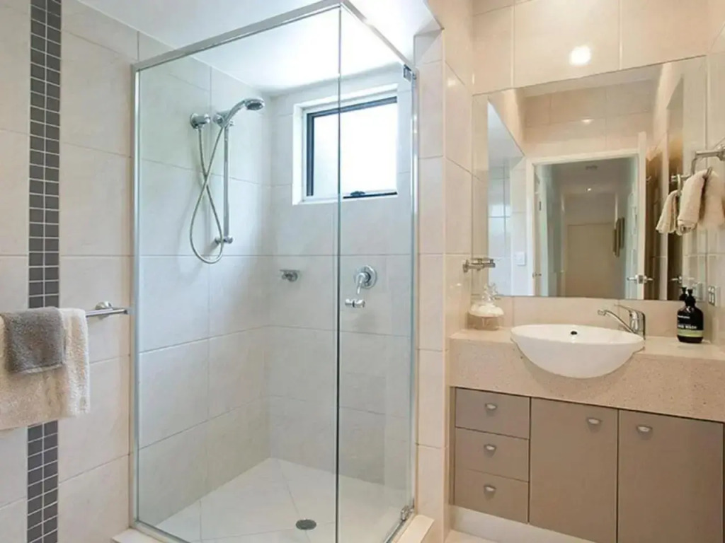 Duplex 2 Elizabeth Street 22