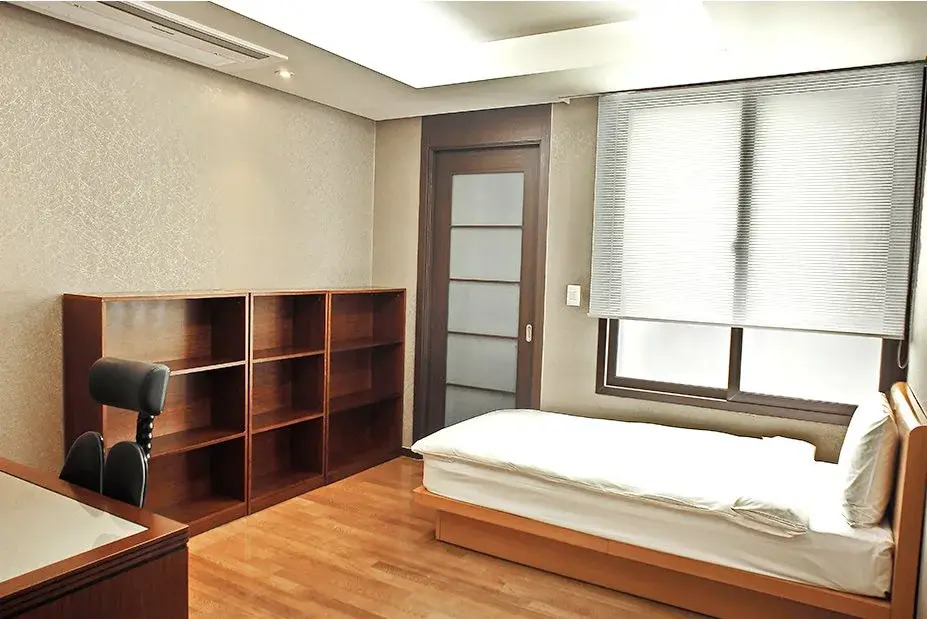 DMC Ville Serviced Apartment for Foreigners