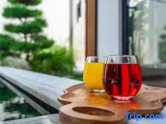 Oasis Residences Sanur – Family-Friendly 3-BR Villa with Private Pool & Garden