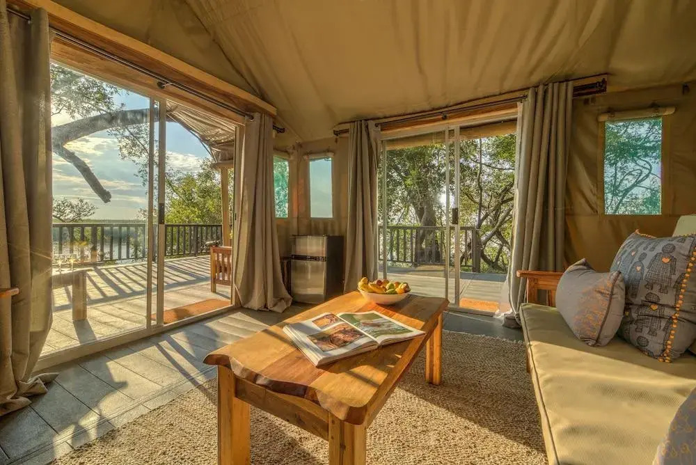 Xaro Lodge