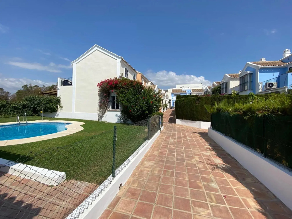 Charming 1 bedroom suite next to Puerto Banus