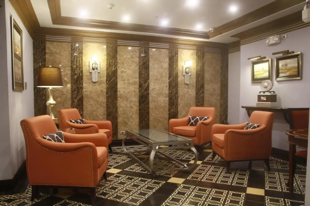 Herald Suites Polaris