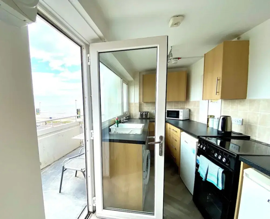 Kennedy House by Blackpool Service Apartments