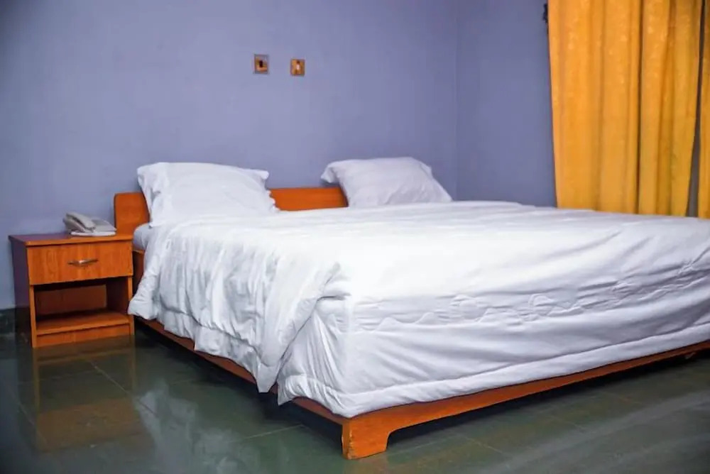 Alice Suites