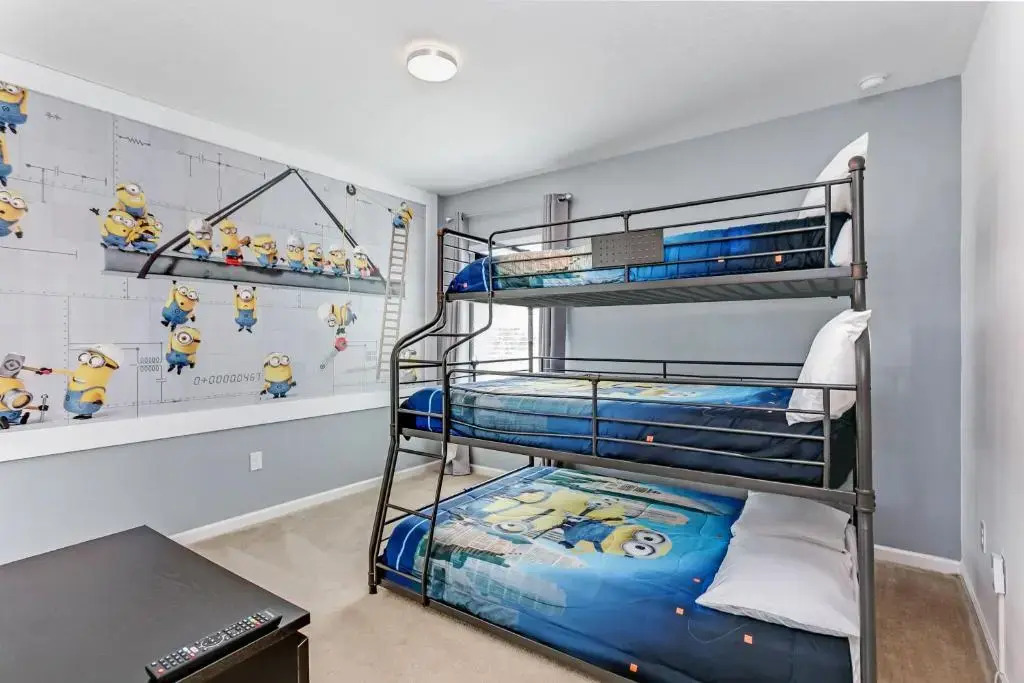 Bella Vida Resort 5 Bedroom Vacation Home with Pool 1870