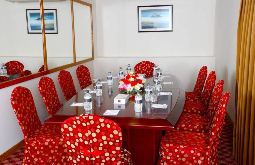 Hotel De Castle Ltd