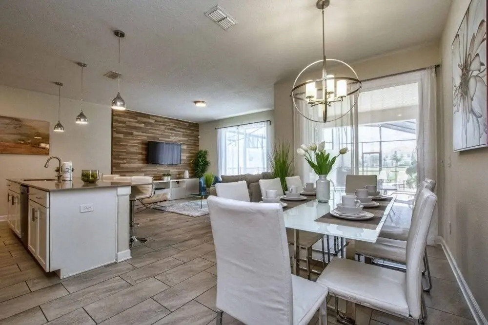 Modern Decor, Waterview W/splashpool, Bbq-1636str 4 Bedroom Townhouse by RedAwning