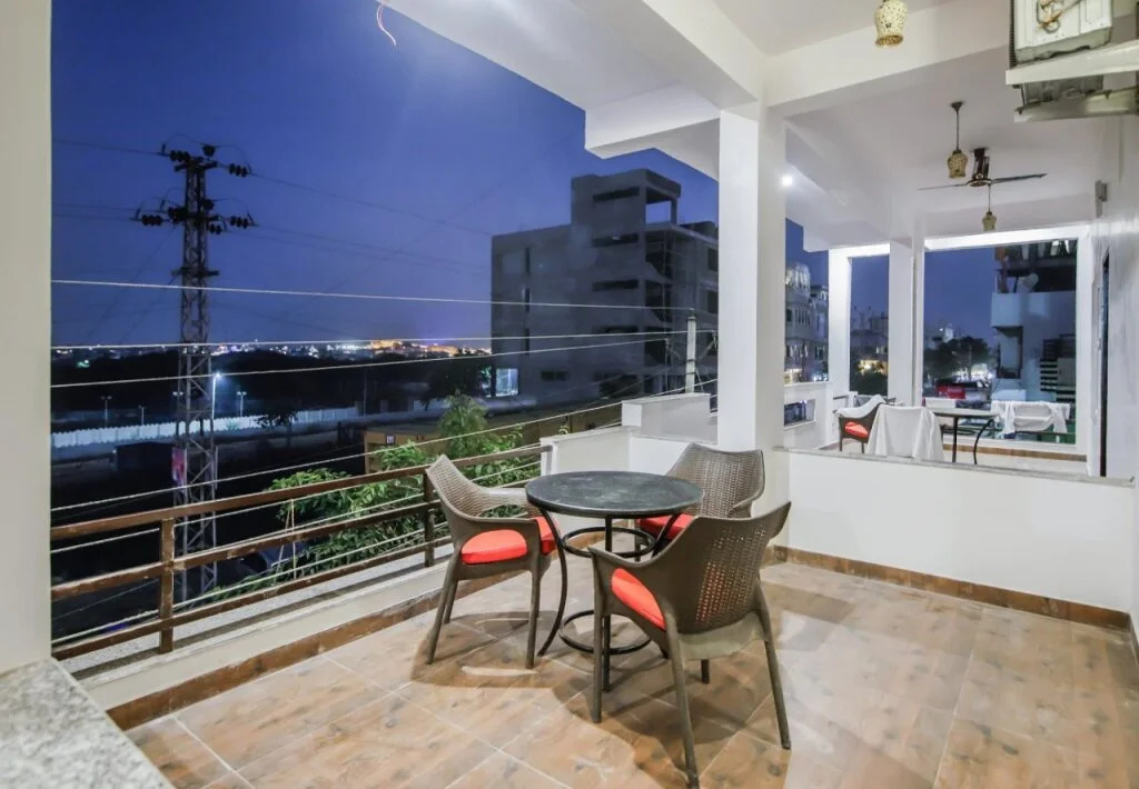 The Rhythm By OYO Rooms