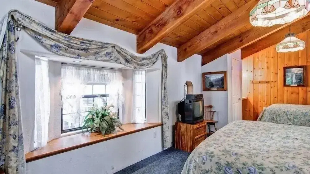 Scenic Wonders Chateau East 2 Bed Loft