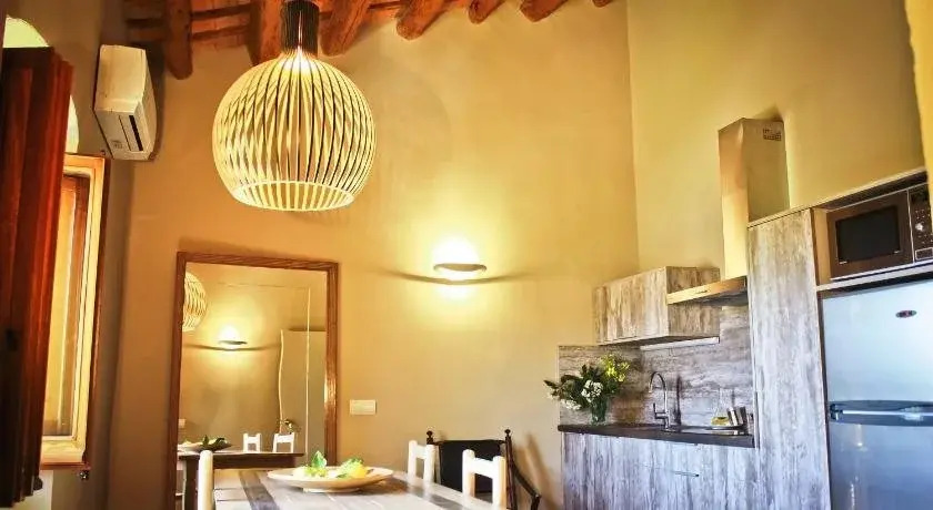 Apartamentos en la Rectoria de Regencós