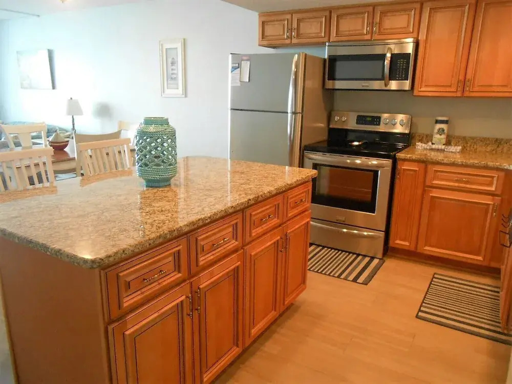 1005 Waters Edge Resort 1 Bedroom Condo