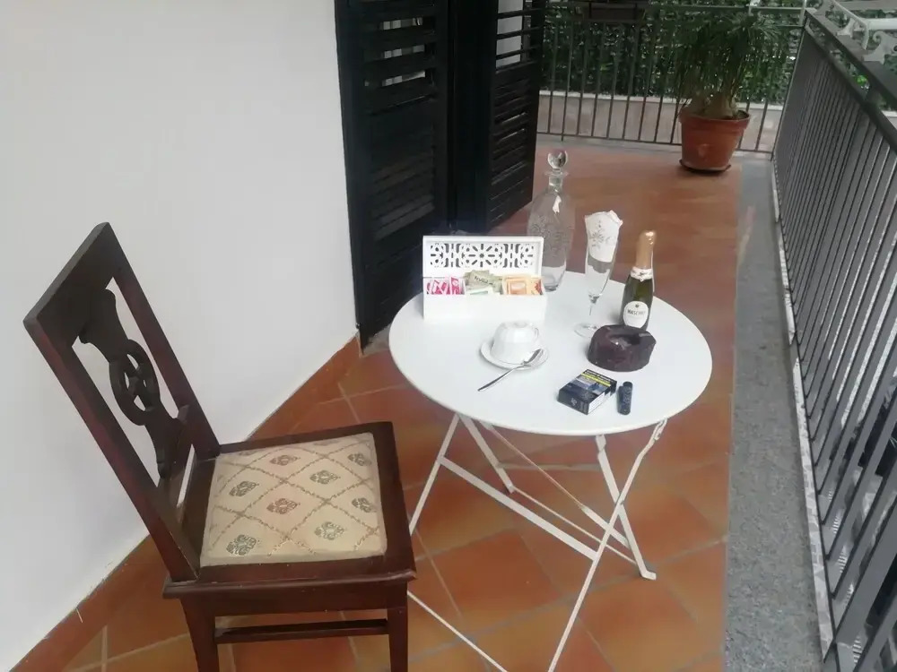 Fitta Chambre Mavì