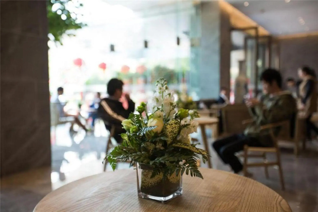 Jinding Hotel Mile