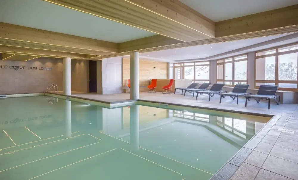 Apartment in Les Menuires With Spa & Ski Access