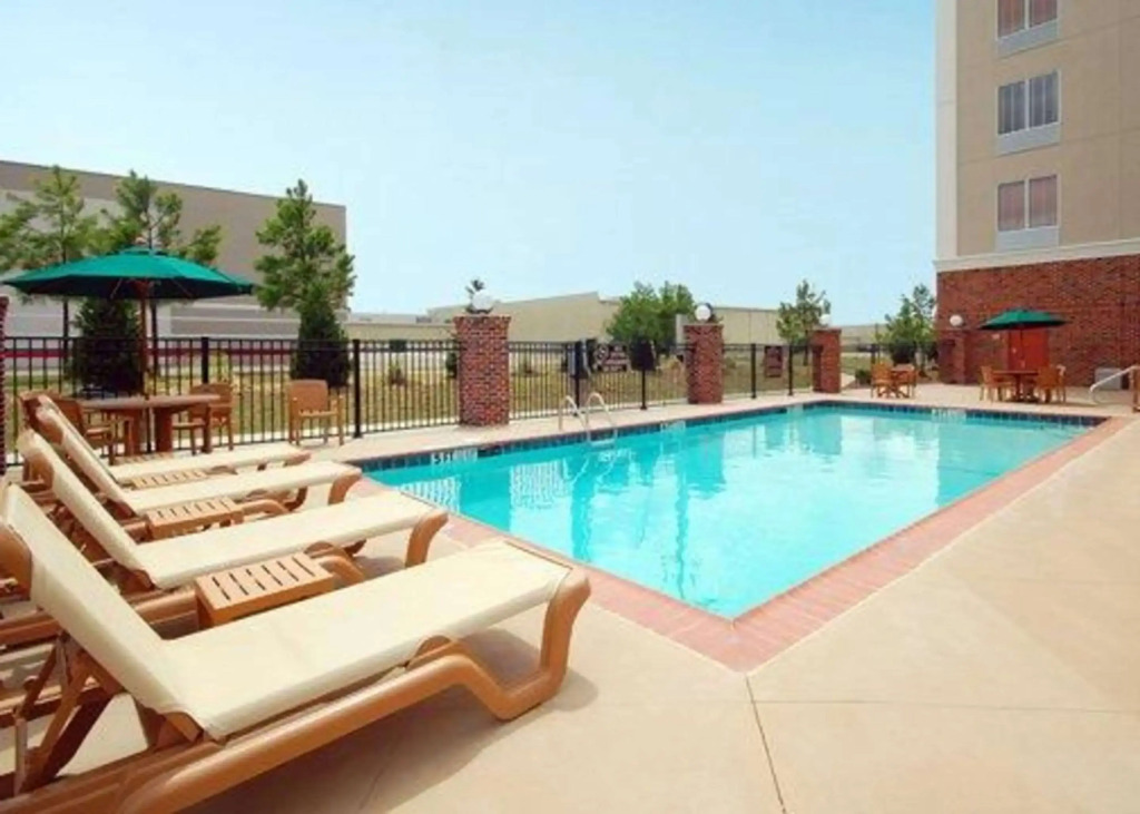 Comfort Suites Flowood - Jackson Airport