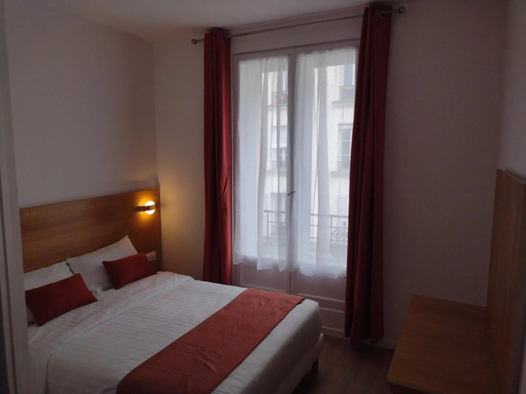 Dupleix Hotel