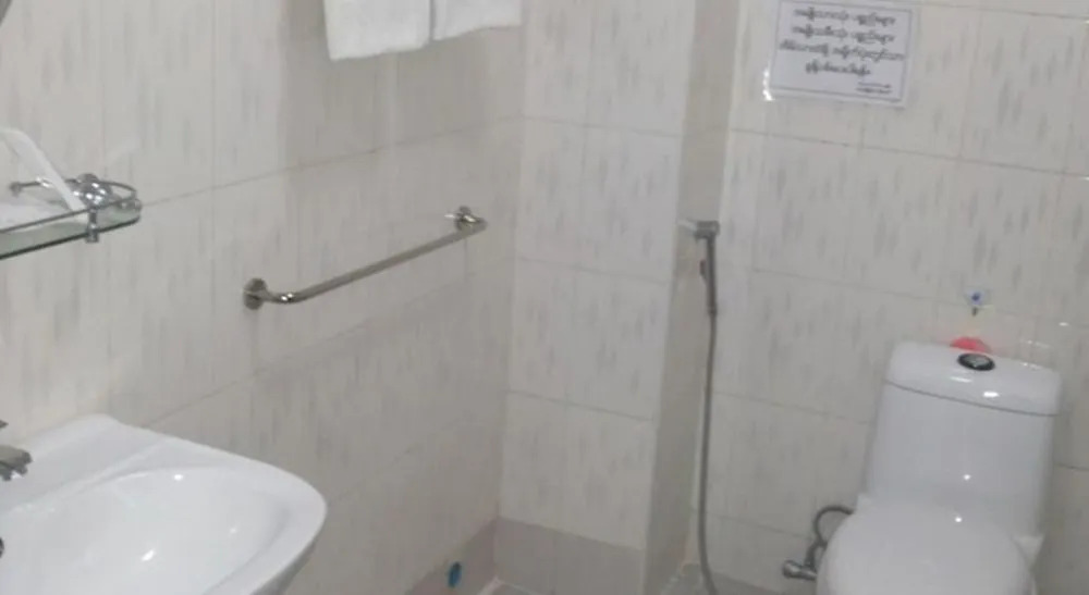 Aung Shun Lai Hotel