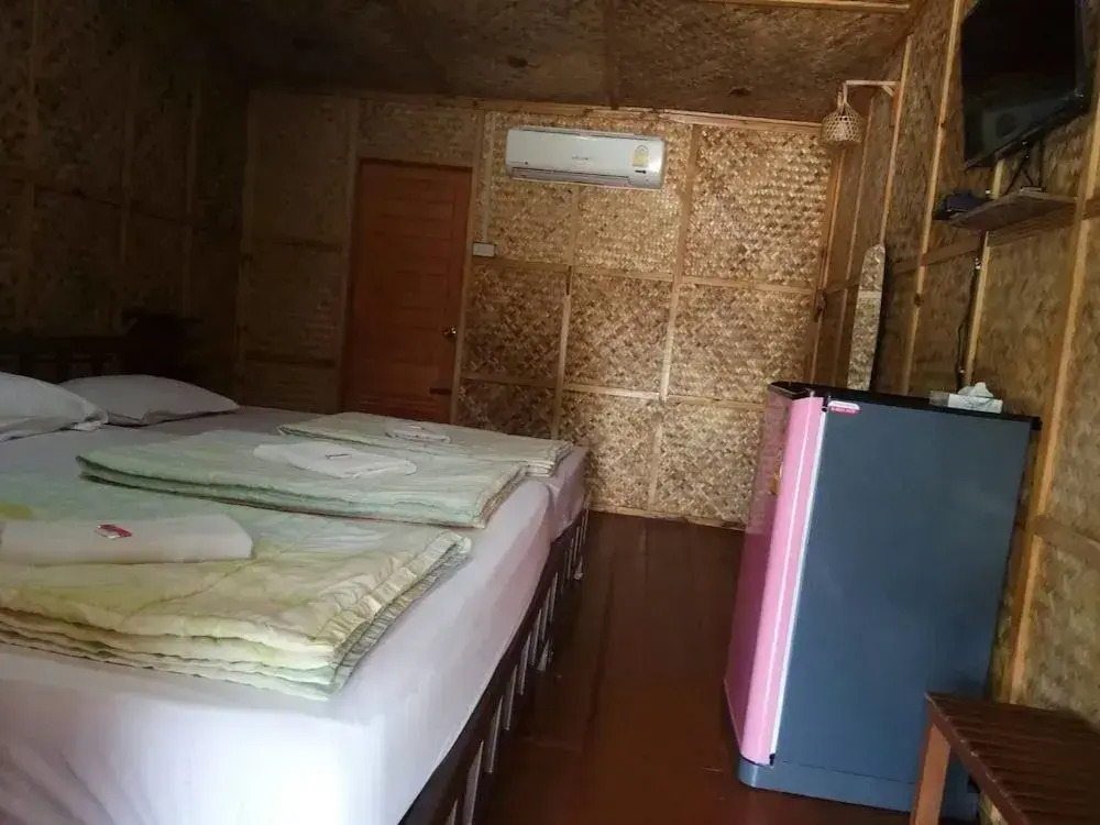 Vassanadee Resort and Camp