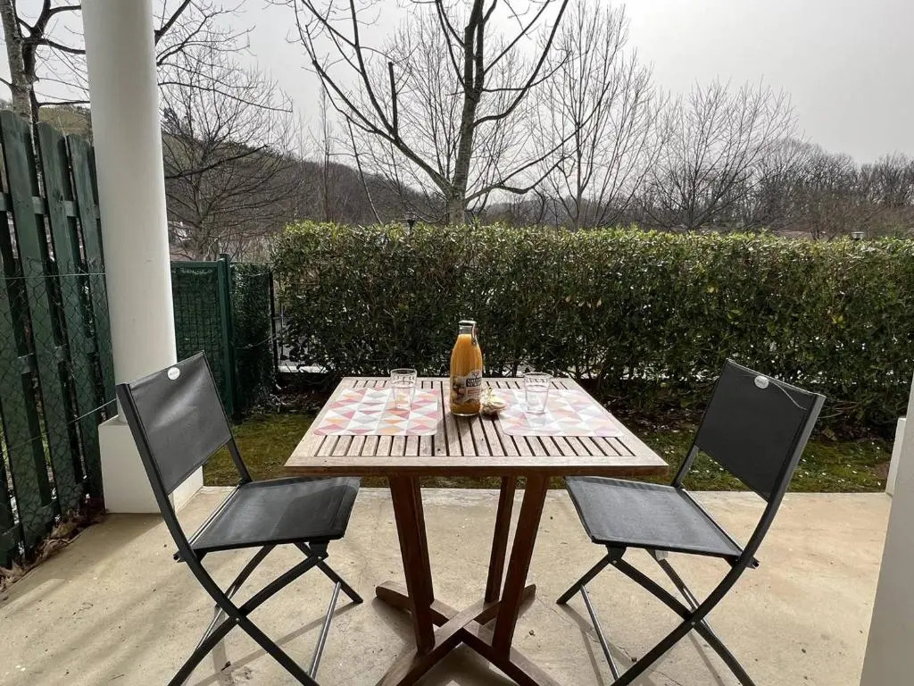 Appartement Cambo-les-Bains, 2 pièces, 2 personnes - FR-1-495-33