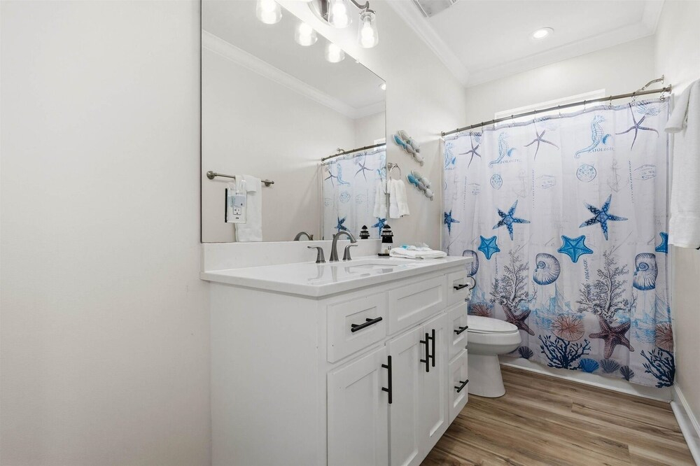 Seas The Day - 2830 Bienville Blvd 5 Bedroom Home