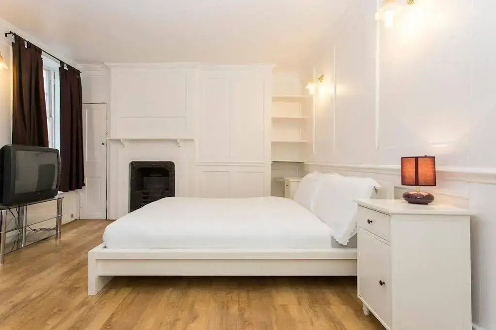 London Dream House - Historic Soho House