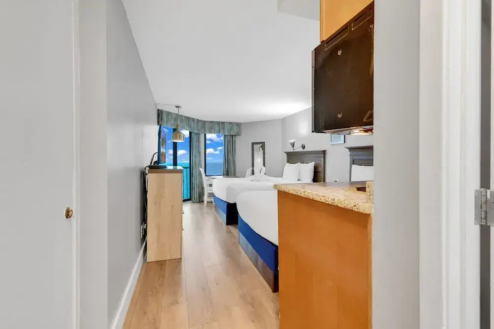 Breakers Boutique Condos | Oceanfront