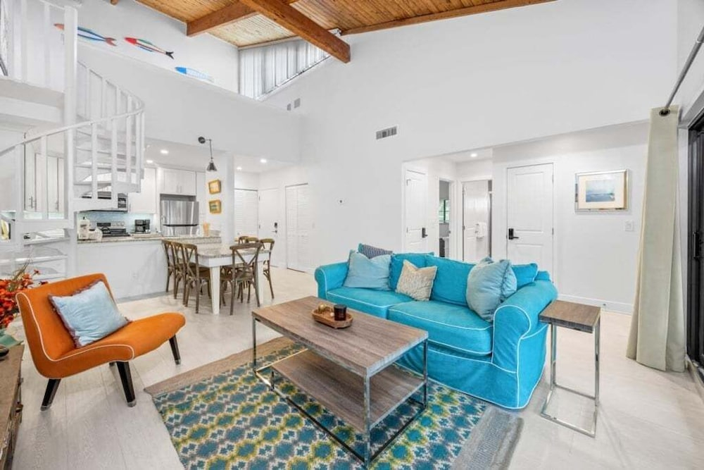 Coquina Beach 4f 3 Bedroom Condo